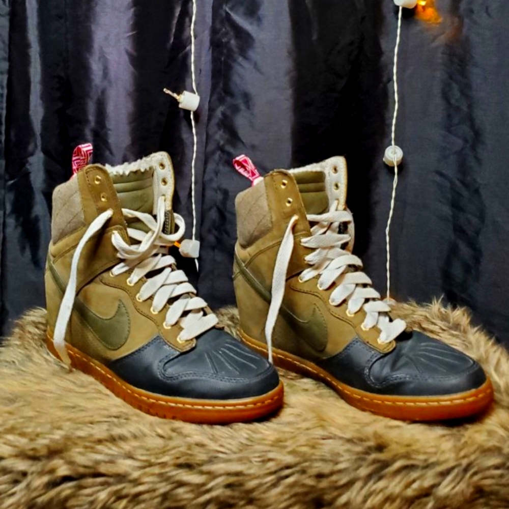 Nike SneakerBoots wedges 8.5 women Dunk Super Sky hi